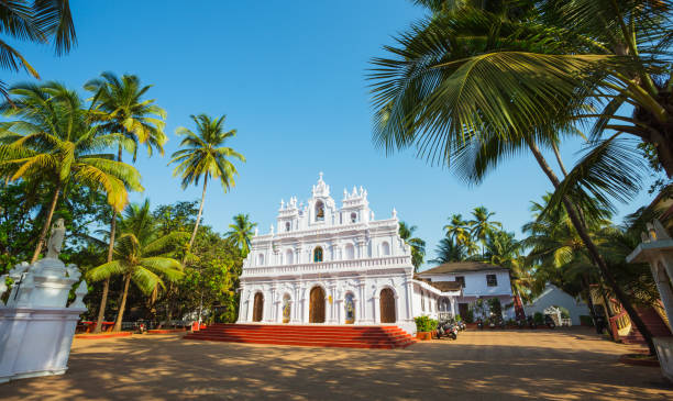 church of our lady of mount carmel, arambol, goa - india goa temple indian culture imagens e fotografias de stock