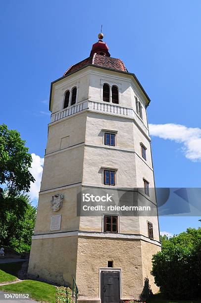 Torre Com Sino De Graz Áustria - Fotografias de stock e mais imagens de Graz - Graz, Sino, Arcaico