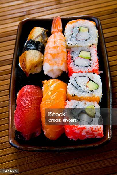 寿司の昼食 - お昼のお弁当のストックフォトや画像を多数ご用意 - お昼のお弁当, 寿司, えび握り