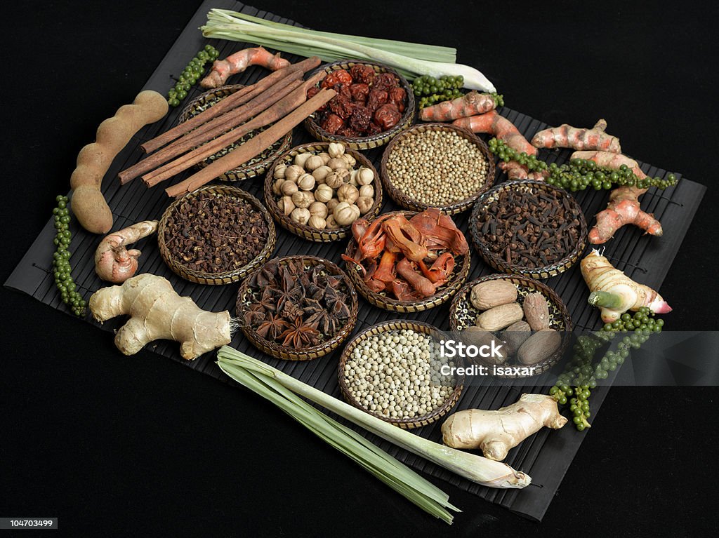 spice colección sobre fondo negro - Foto de stock de Alimento libre de derechos