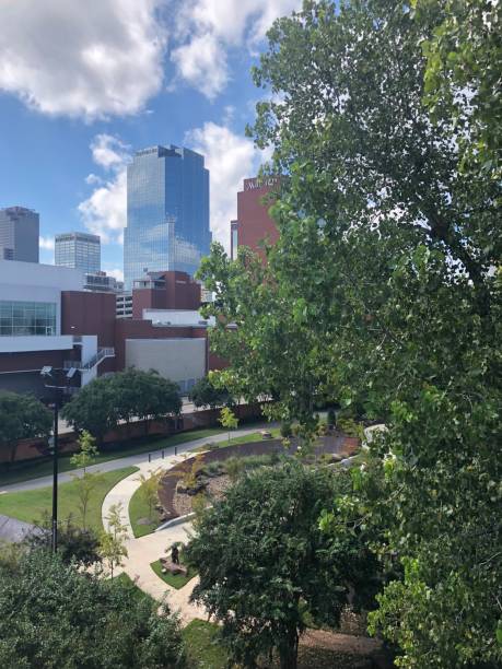 istock Little Rock, Arkansas Skyline 1047136512