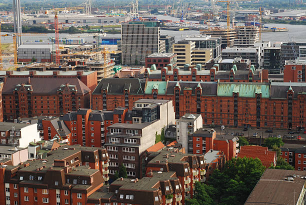 istock hamburg, view on speicherstadt 104720259