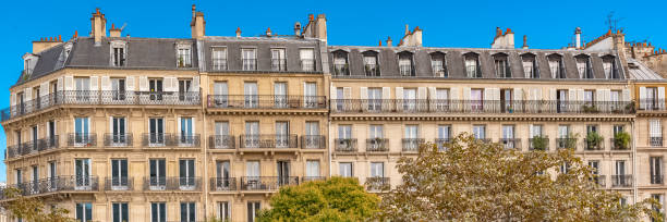 istock Paris, beautiful buildings 1047213766