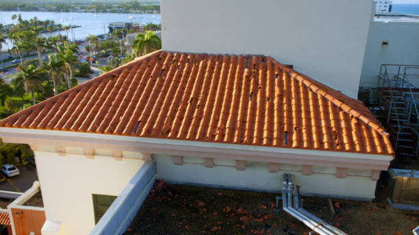 istock The hail storm ruined the roof 1047265186
