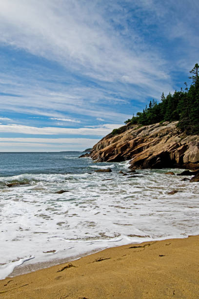 istock Spectacular rocky coastline view with amazing cloudscape 1047322768