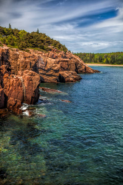 istock Near Thunder Hole in Acadia National Park 1047389020