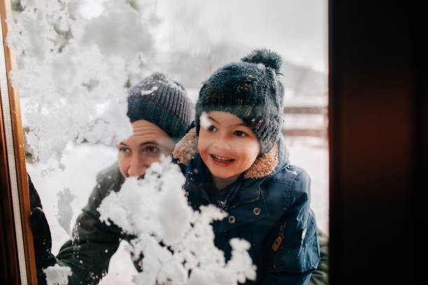 istock Day on a snow with my dad 1047515044