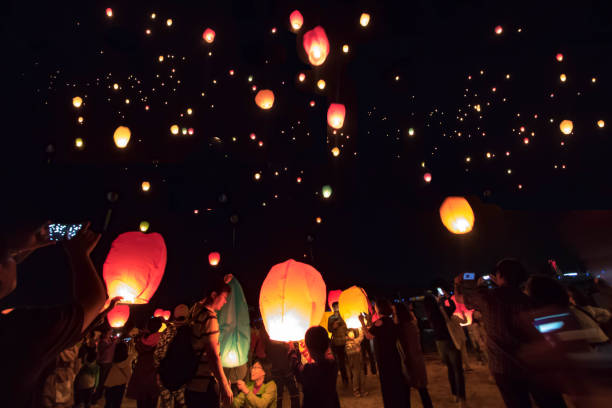 istock A hope of sky lantern 1047570586