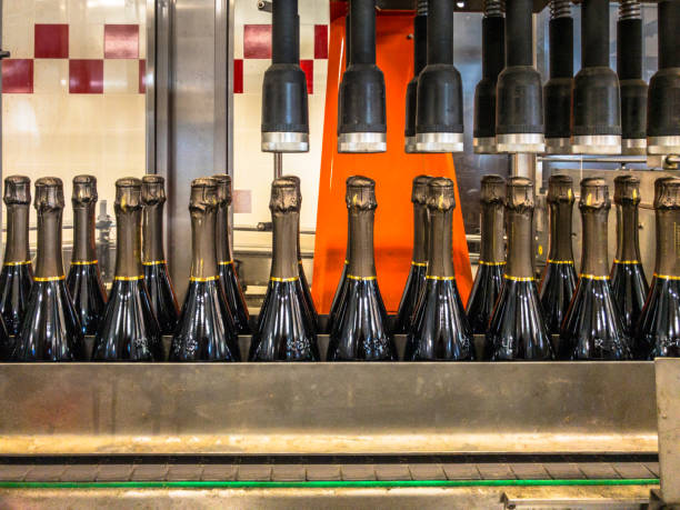 Industry of wine italian beverage (prosecco e cartizze bottling)