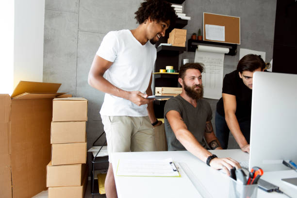 istock Dropshipping company 1047581974
