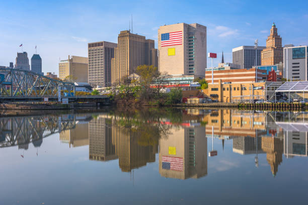 istock Newark, New Jersey, USA Skyline 1047643644