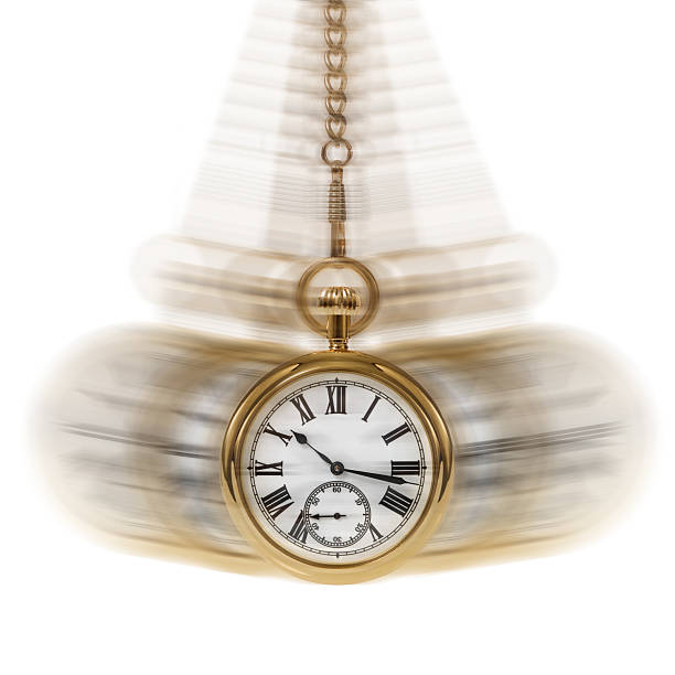 tempo e branco em movimento - watch gold blurred motion time imagens e fotografias de stock