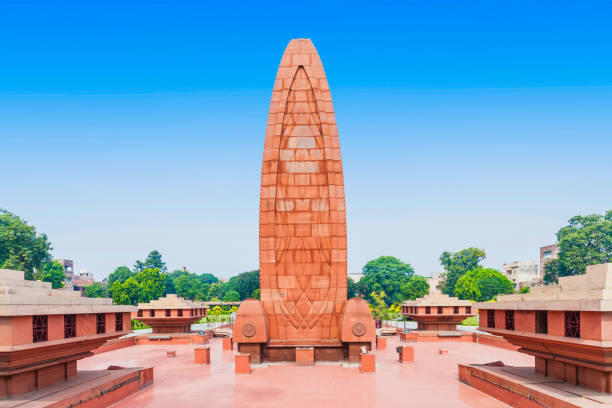 monumento de jallianwala bagh - punjab fotografías e imágenes de stock