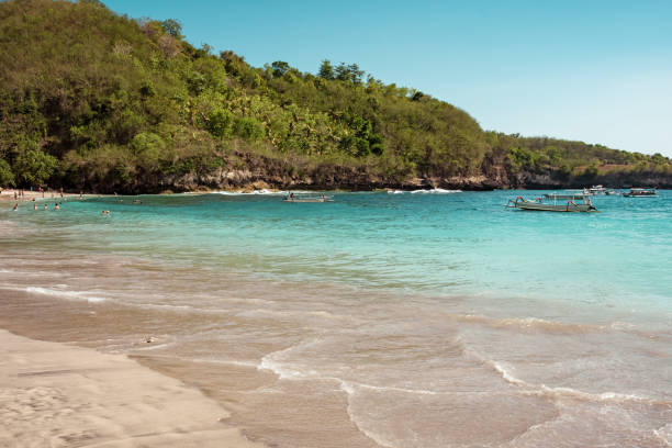 istock Crystal Bay Beach Nusa Penida 1047701490