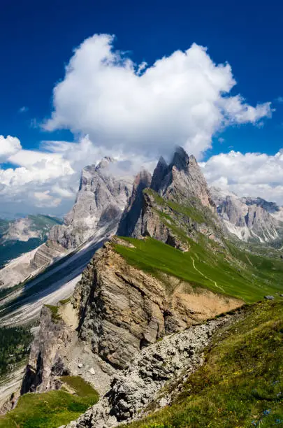 Puez Odle massif in Dolomites mountains, Italy, South Tyrol Alps, Alto Adige, Val Gardena, Geislergruppe