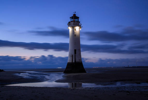 barsch rock leuchtturm. new brighton. wirral. merseyside - perch rock lighthouse stock-fotos und bilder