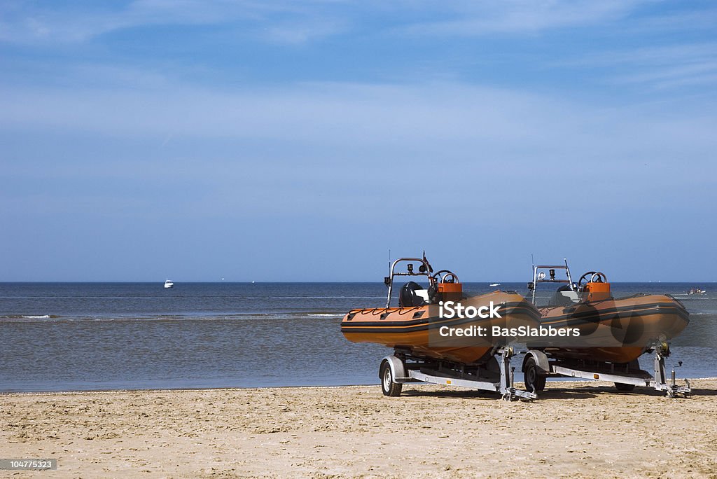 Beachlife; Rettungsboote am Strand - Lizenzfrei Farbbild Stock-Foto
