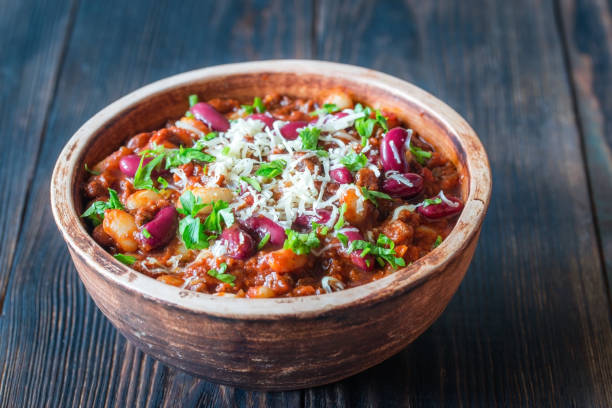 istock Bowl of chili con carne 1047779144
