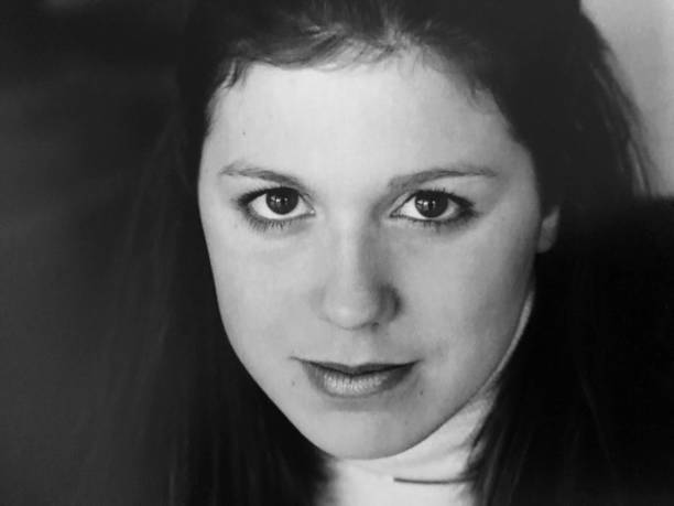 istock Pretty Young Teenager circa 1998. 1047796038