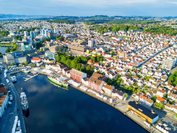 istock Vague in Stavanger, Norway 1047798938