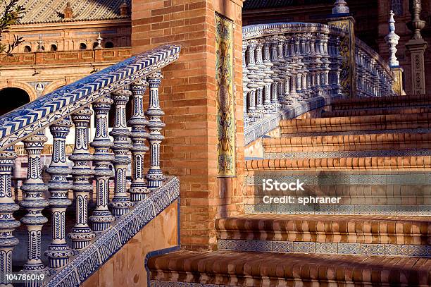 Fosso Ponte Plaza De Espana A Siviglia - Fotografie stock e altre immagini di Andalusia - Andalusia, Architettura, Blu