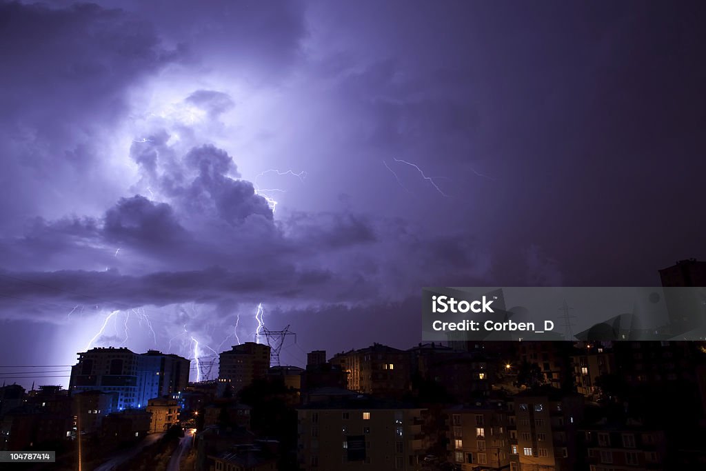 Thunder, relámpagos - Foto de stock de Aire libre libre de derechos