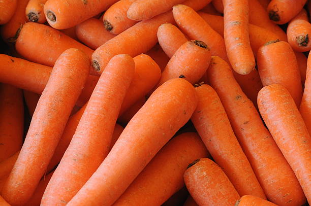 istock Heap of carrots 104789664