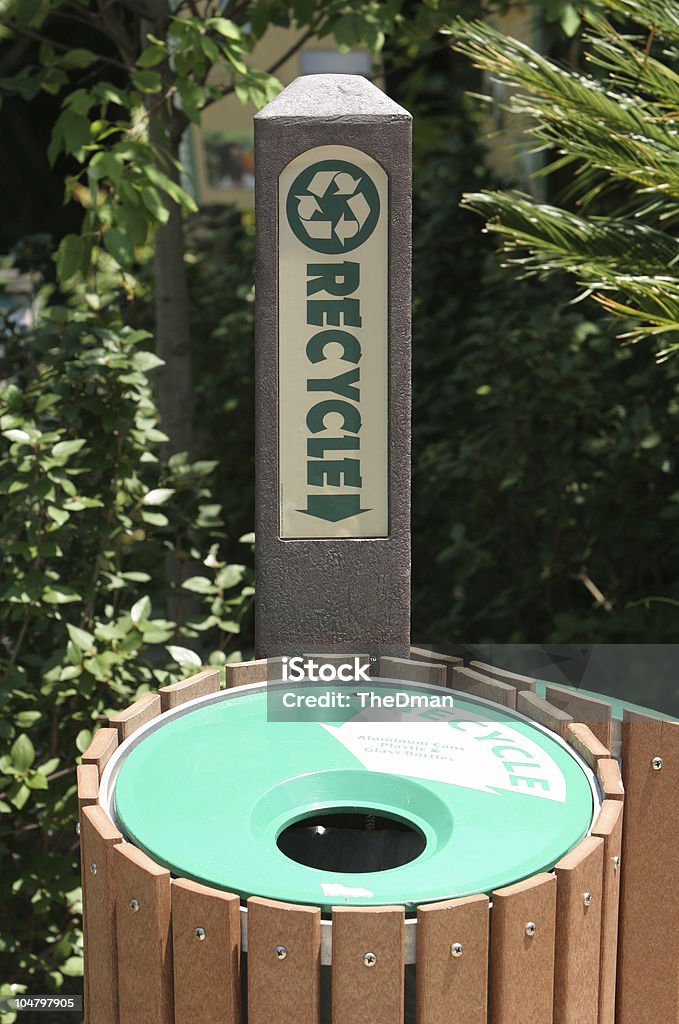 Recycling Bin - Lizenzfrei Aluminium Stock-Foto