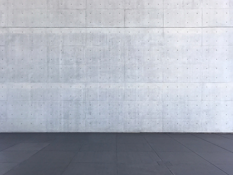 Concrete wall background in daylight