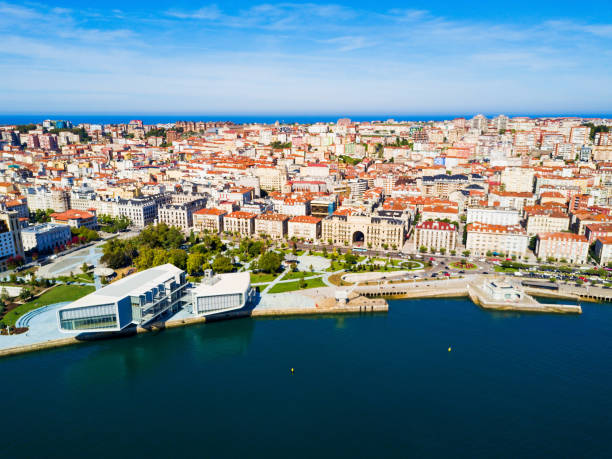 centro botin center in santander - santander imagens e fotografias de stock