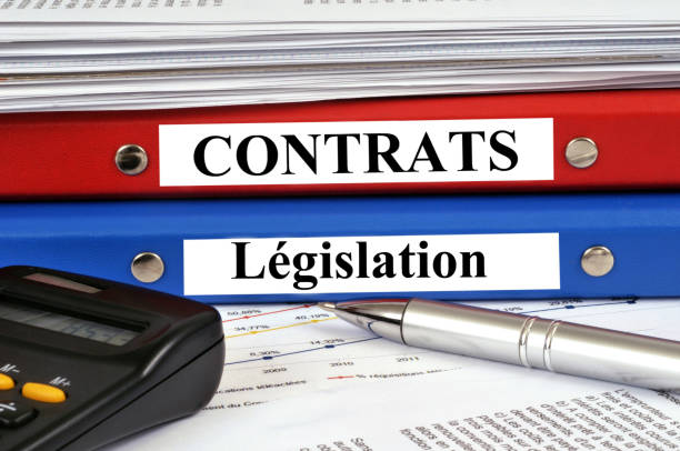 istock Contract and legislation files 1048094756