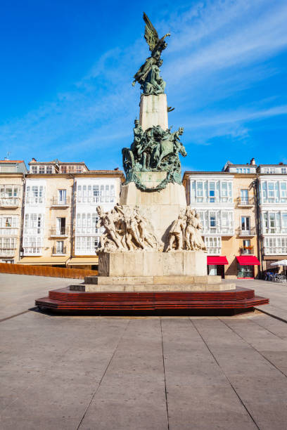 istock Virgen Blanca Square in Vitoria-Gasteiz 1048126022