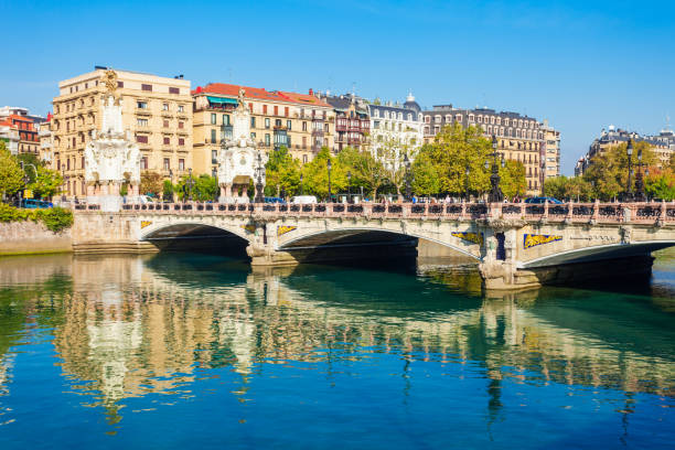 istock Maria Cristina bridge, San Sebastian 1048126066
