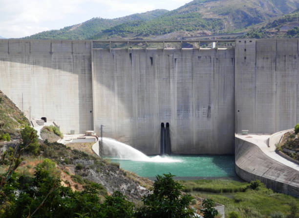 istock Excess water flowing below reservoir 1048244480