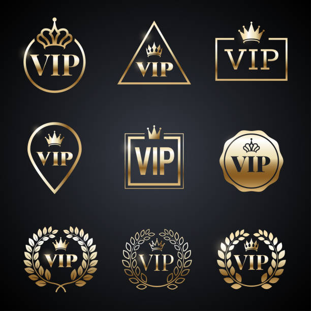 illustrazioni stock, clip art, cartoni animati e icone di tendenza di etichetta vip dorata isolata su sfondo scuro. simbolo di esclusività. icone vip con corona, cornice e corona d'alloro. badge premium di lusso. elementi decorativi per il tuo design. eps vettoriale 10. - passing