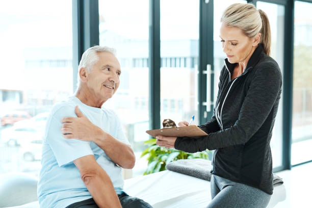 istock How long have you been feeling this discomfort? 1048259600