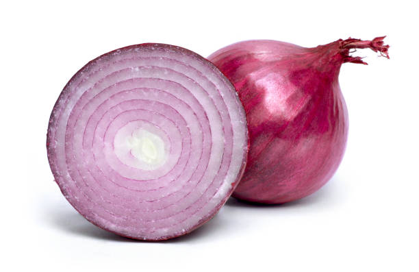 beautiful fresh red onions, group of objects or cooking ingredients - spanish onion fotos imagens e fotografias de stock