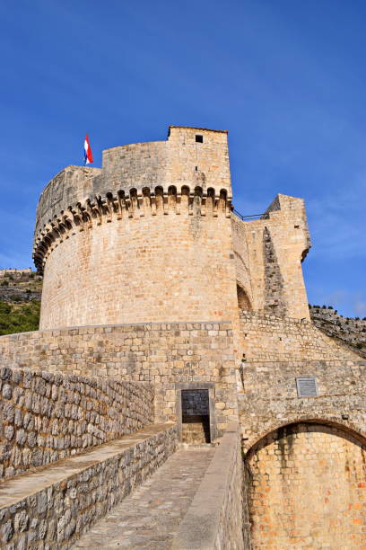 istock Dubrovnik - city walls 1048296438