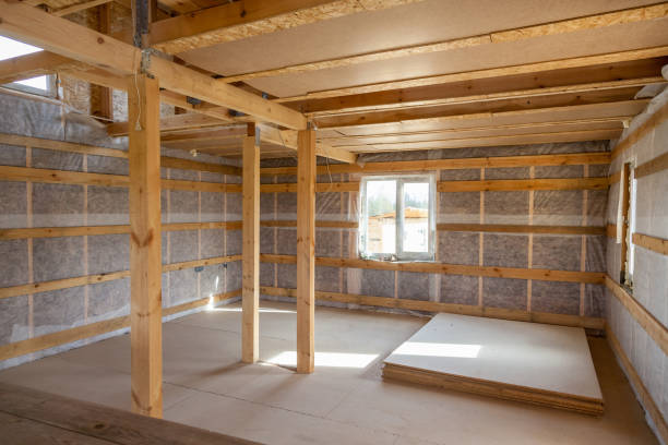 istock the interior of the frame house in process of construction 1048322980