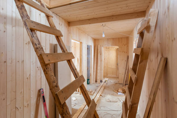 istock the interior of the frame house in process of construction 1048326318