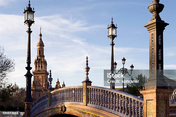 橋をモートplaza De Espana ますセビリア - カラー画像のストックフォトや画像を多数ご用意 - カラー画像, スペイン, スペイン広場 - セビリア市
