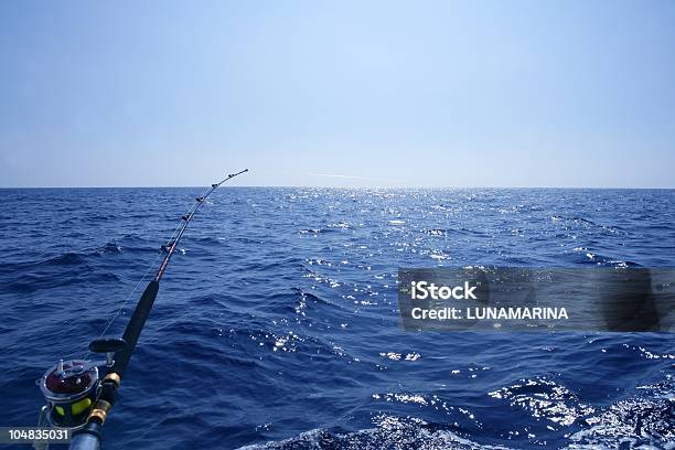 Pesca En El Mar Mediterráneo Foto de stock y más banco de imágenes de Pesca mayor - Pesca mayor, Agua, Aire libre