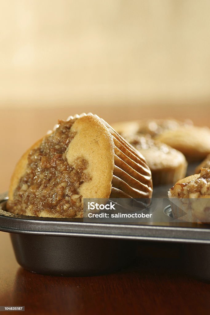 golden de muffins - Foto de stock de Lata - Metal royalty-free