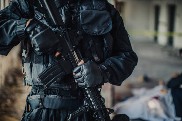 istock Swat team on a crime scene 1048411322