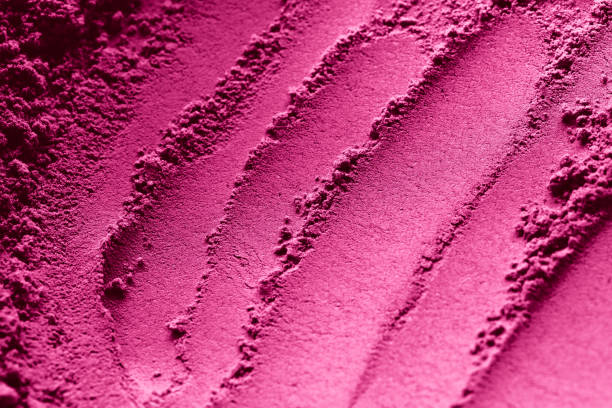 polvo rosa belleza maquillaje compuesto textura patrón para el fondo. - powder make up fotografías e imágenes de stock