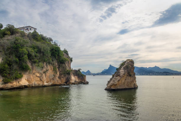 보아 viagem 섬-니, 리오 데 자네이, 브라질 - niteroi corcovado rio de janeiro tropical climate 뉴스 사진 이미지