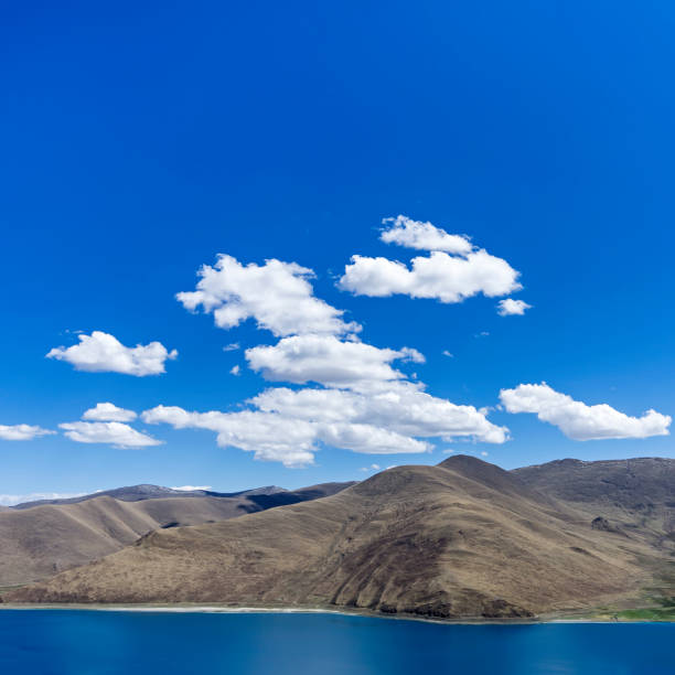 istock Yamdrok Lake, Tibet, China 1048596100