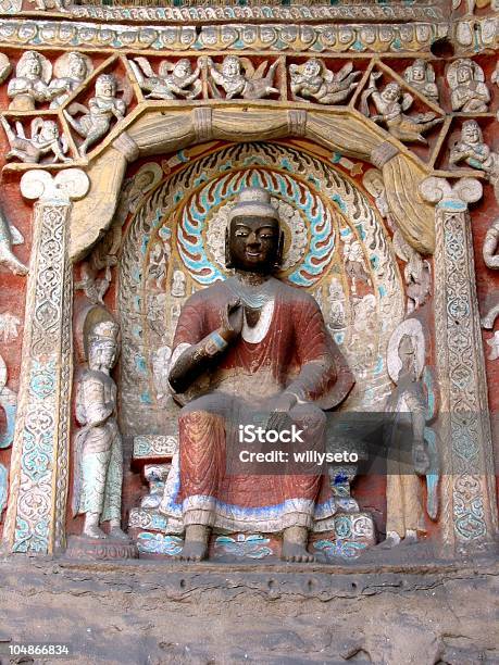 Pedra Esculpida De Buda - Fotografias de stock e mais imagens de Buda - Buda, Budismo, China