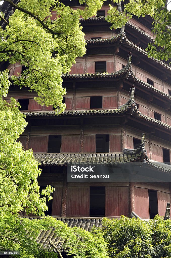 Liuhe (seis armonías) Pagoda - Foto de stock de Alero - Tejado libre de derechos