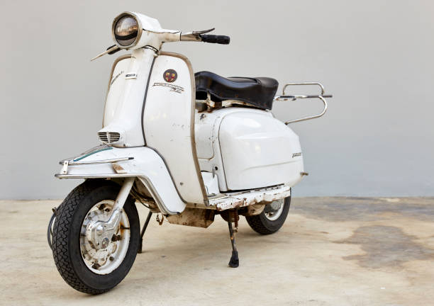 old italian scooter lambretta exposed vintage car and motorcycle - vespa scooter imagens e fotografias de stock